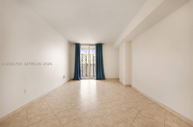 2 bedroom Condominium at 357 Almeria Ave 1507, Gables Park Tower, Coral Gables — photo 2