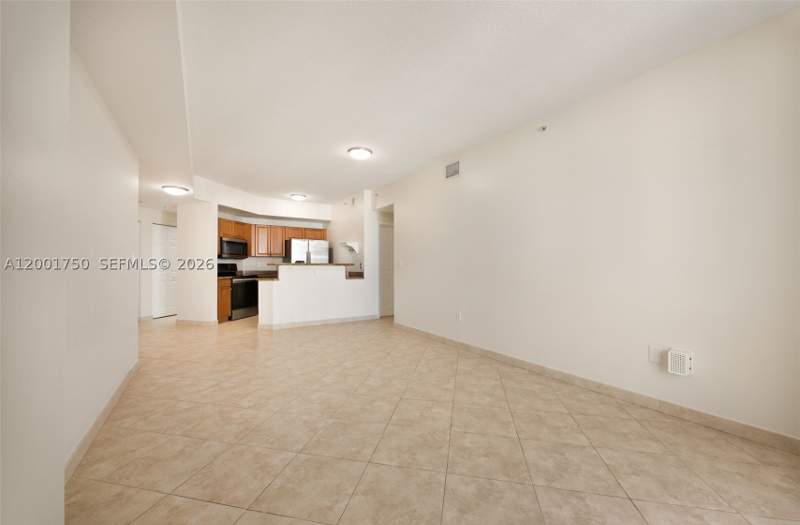2 bedroom Condominium at 357 Almeria Ave 1507, Gables Park Tower, Coral Gables — photo 4