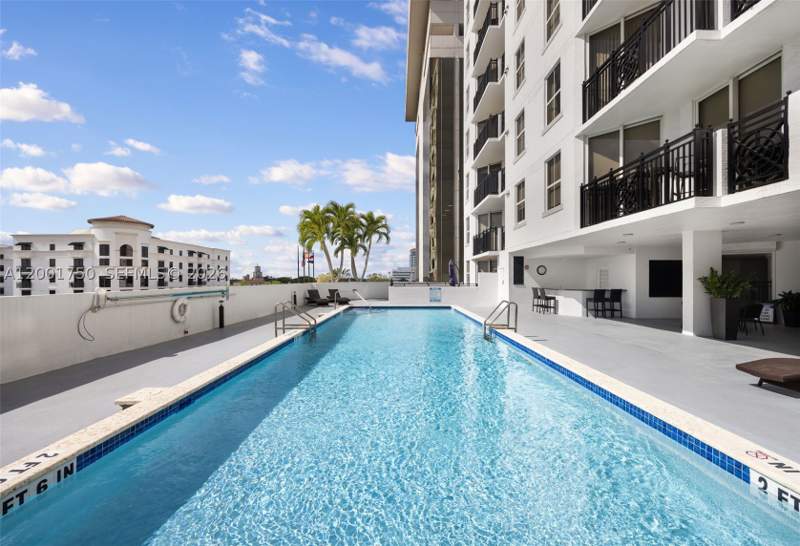 2 bedroom Condominium at 357 Almeria Ave 1507, Gables Park Tower, Coral Gables — photo 5