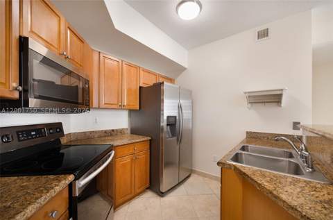 357 Almeria Ave 1507, Coral Gables FL - photo 6 of 24