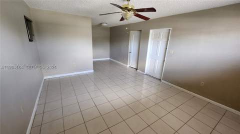 6241 NW 110th St, Hialeah FL - photo 14 of 28
