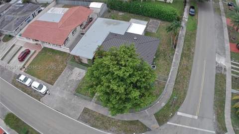 6241 NW 110th St, Hialeah FL - photo 24 of 28