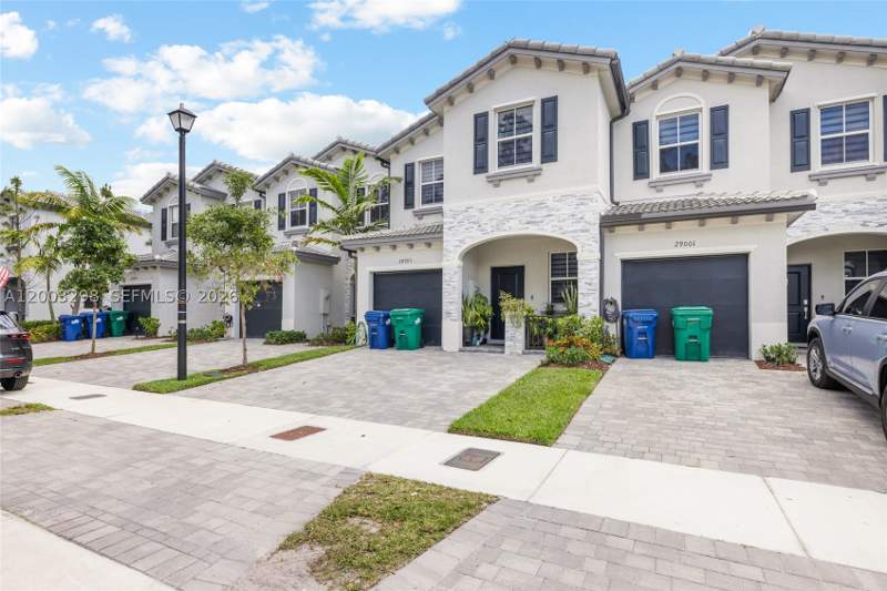 3 bedroom Townhouse at 28993 SW 162nd Ct, Stein Assemblage, Homestead — photo 3
