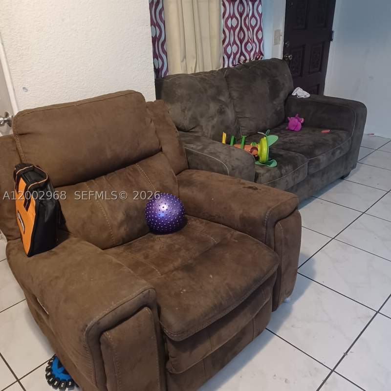 3 bedroom SingleFamilyResidence at 5250 NW 24th Ave, Glenwood Heights Addn, Miami — photo 4