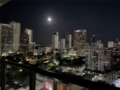 121 NE 34th St 1703, Miami FL - photo 15 of 21