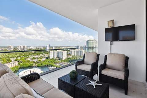 19707 Turnberry Way Ph-D, Aventura FL - photo 19 of 31