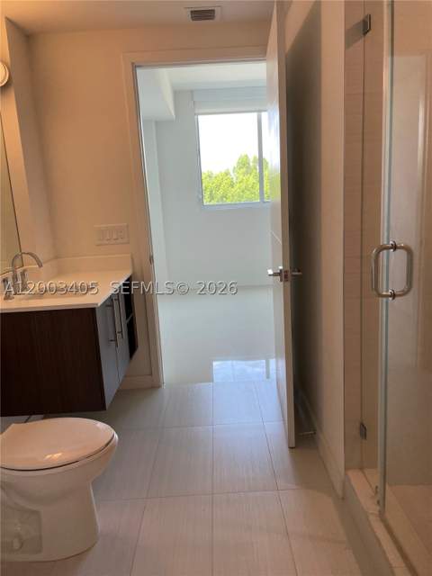 7751 NW 107th Ave 411, Doral FL - photo 17 of 55