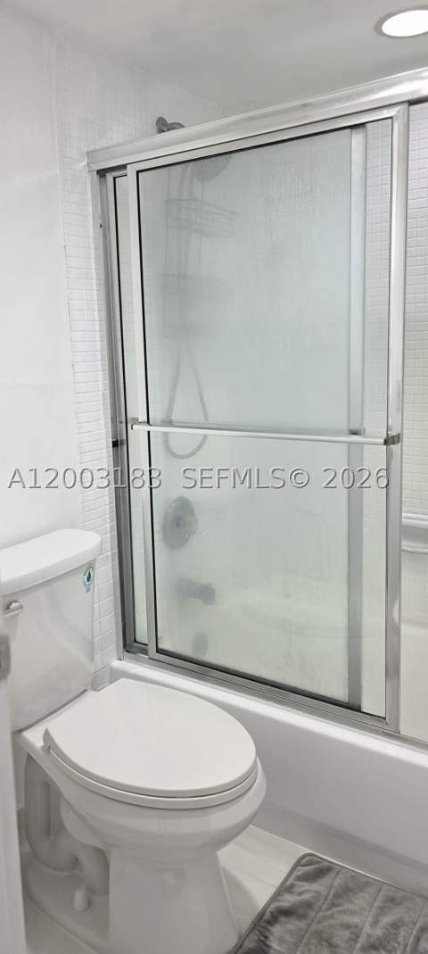 10835 SW 112th Ave 106, Miami FL - photo 16 of 27