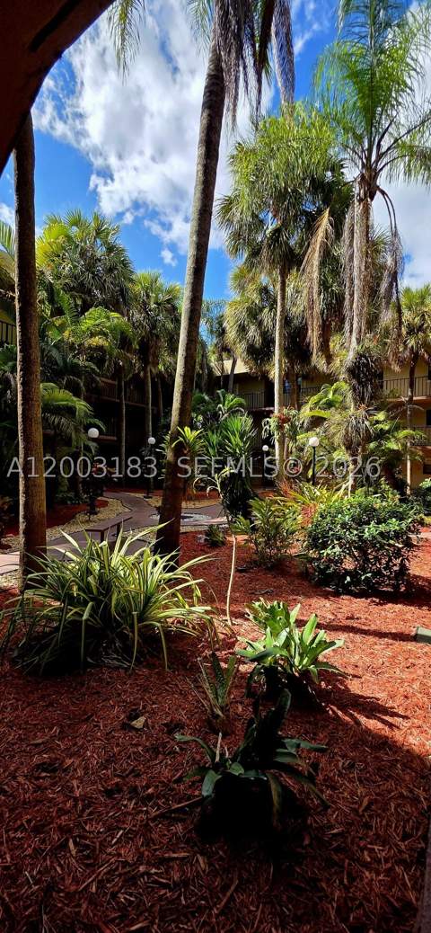 10835 SW 112th Ave 106, Miami FL - photo 24 of 27
