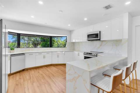 24200 SW 120th Ave, Homestead FL - photo 15 of 67
