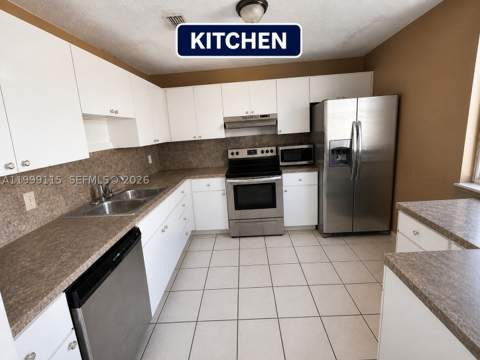 22105 SW 103rd Ct, Cutler Bay FL - photo 18 of 19