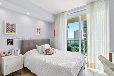 250 Sunny Isles Blvd 3-1606, Sunny Isles Beach FL - photo 18 of 35