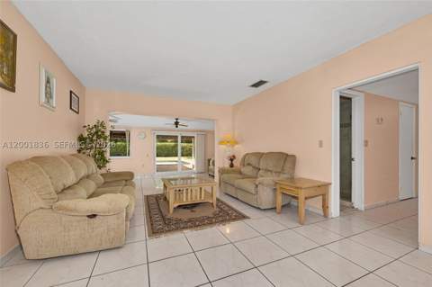 8355 SW 131st St, Pinecrest FL - photo 15 of 44