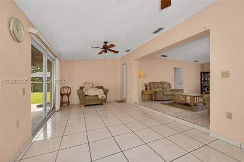 8355 SW 131st St, Pinecrest FL - photo 21 of 44