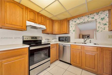 8355 SW 131st St, Pinecrest FL - photo 23 of 44