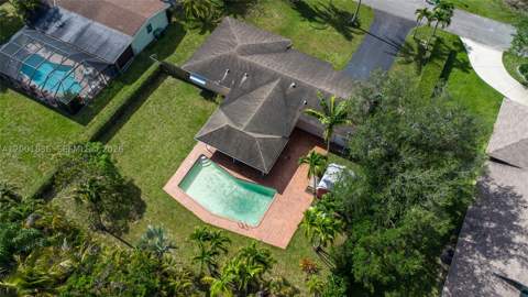 8355 SW 131st St, Pinecrest FL - photo 6 of 44