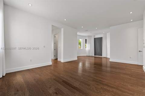 10431 NW 68th Ter, Doral FL - photo 24 of 55