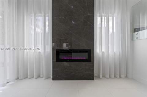 10431 NW 68th Ter, Doral FL - photo 7 of 55