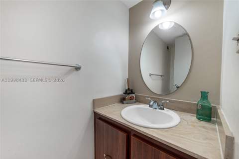 150 SE 25th Rd 12B, Miami FL - photo 14 of 17