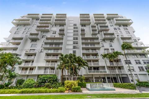 150 SE 25th Rd 12B, Miami FL - photo 7 of 17
