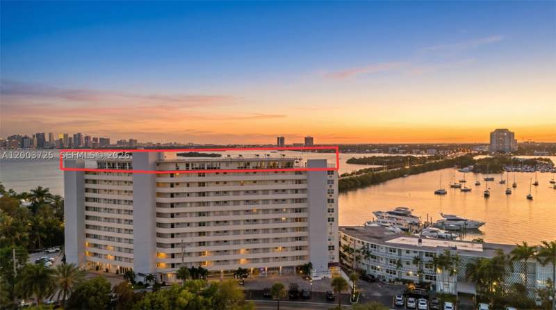 1 bedroom Condominium at 7904 West Dr Penthouse, Bayshore Yacht & Tennis C, North Bay Village — photo 3