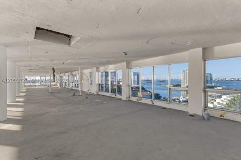 7904 West Dr Penthouse, North Bay Village FL - photo 7 of 25