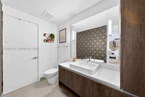 455 NE 39th St 113, Miami FL - photo 13 of 19