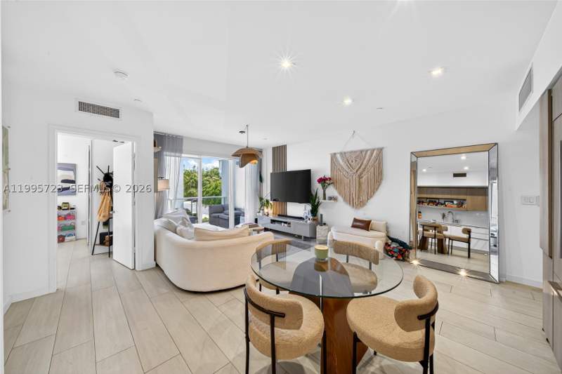 1 bedroom Condominium at 455 NE 39th St 113, One Bay Condo, Miami — photo 3