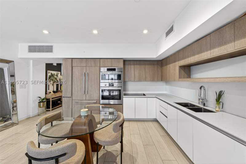 1 bedroom Condominium at 455 NE 39th St 113, One Bay Condo, Miami — photo 4
