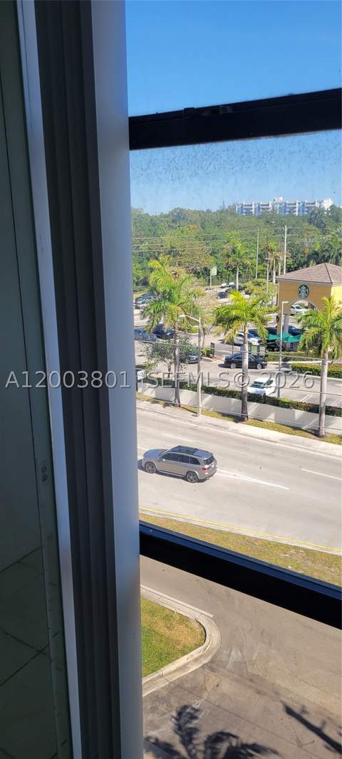 13499 Biscayne Blvd 511, North Miami FL - photo 17 of 21