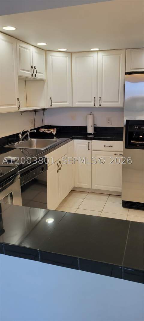 13499 Biscayne Blvd 511, North Miami FL - photo 9 of 21