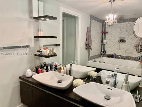 200 Biscayne Boulevard Way 4011, Miami FL - photo 19 of 27