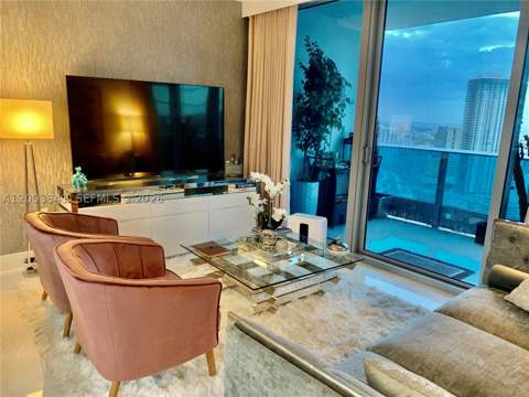200 Biscayne Boulevard Way 4011, Miami FL - photo 8 of 27
