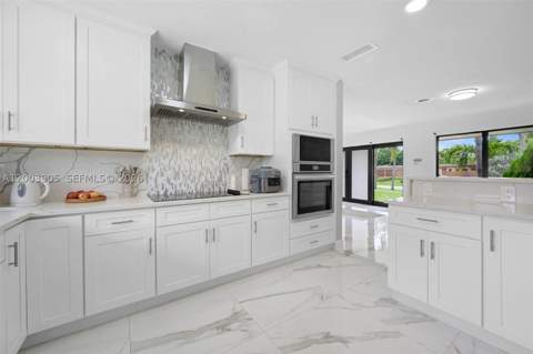 1951 NE 187th Dr, North Miami Beach FL - photo 15 of 26