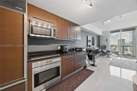465 Brickell Ave 3804, Miami FL - photo 11 of 30