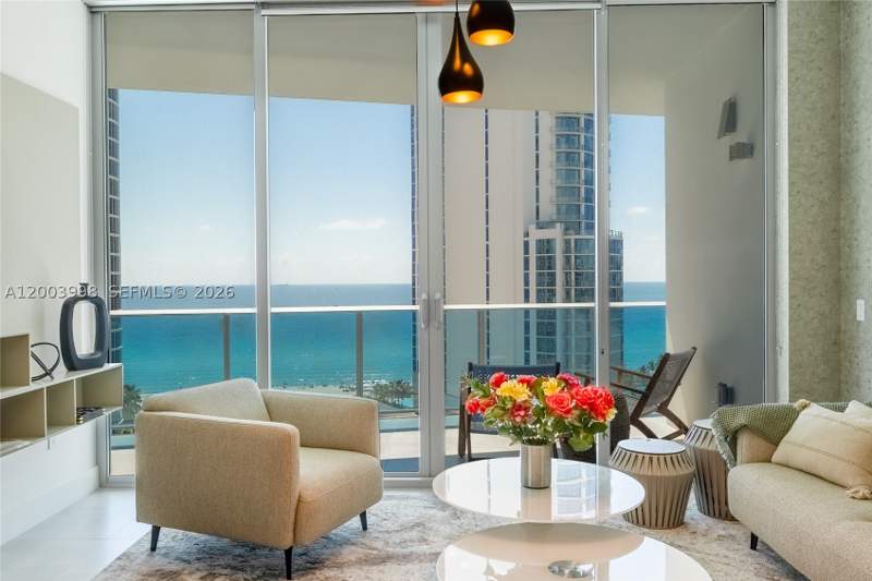 2 bedroom Condominium at 17550 Collins Ave 1202, Aurora Condominium, Sunny Isles Beach — photo 4