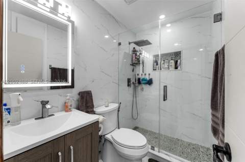 12009 SW 39th Ter, Miami FL - photo 10 of 44