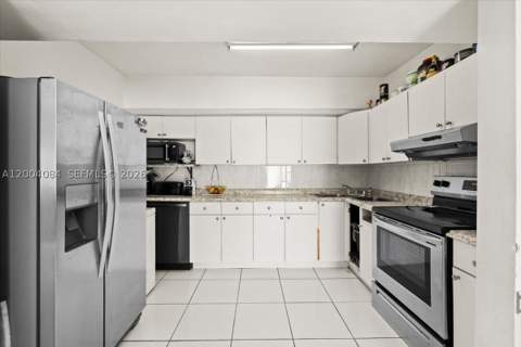 9025 SW 36th St, Miami FL - photo 6 of 20