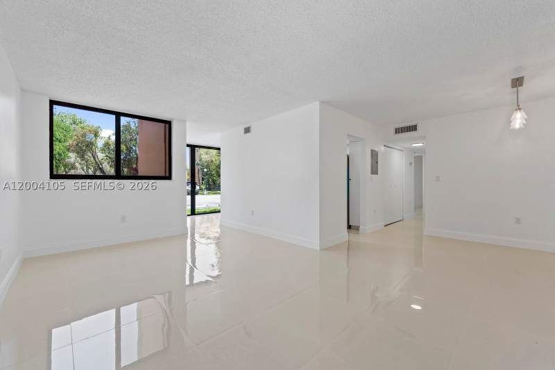 2 bedroom Condominium at 9440 W Flagler St 106, Versialles Gardens II Con, Miami — photo 3