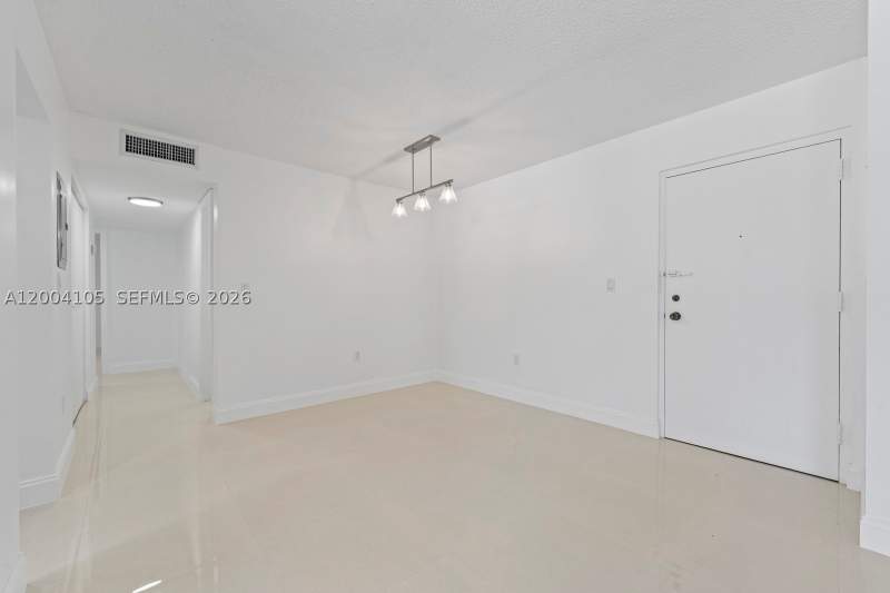 2 bedroom Condominium at 9440 W Flagler St 106, Versialles Gardens II Con, Miami — photo 4