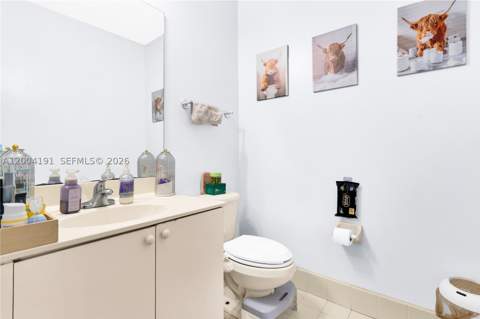 9031 SW 208th Ter, Cutler Bay FL - photo 15 of 43