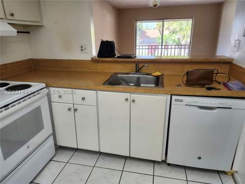 11219 SW 88th St 205C, Miami FL - photo 9 of 14