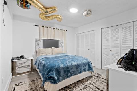 426 NE 166th Street 2, North Miami Beach FL - photo 13 of 37