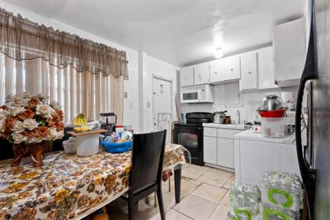 426 NE 166th Street 2, North Miami Beach FL - photo 22 of 37