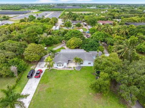 26105 SW 193rd Ave, Homestead FL - photo 24 of 31
