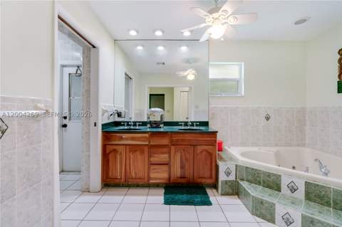 26105 SW 193rd Ave, Homestead FL - photo 7 of 31