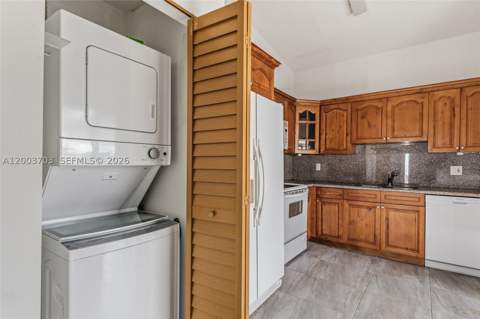 6696 SW 152nd Pl 27-96, Miami FL - photo 21 of 32