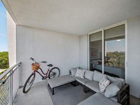 2600 SW 27th Avenue 603, Miami FL - photo 21 of 29