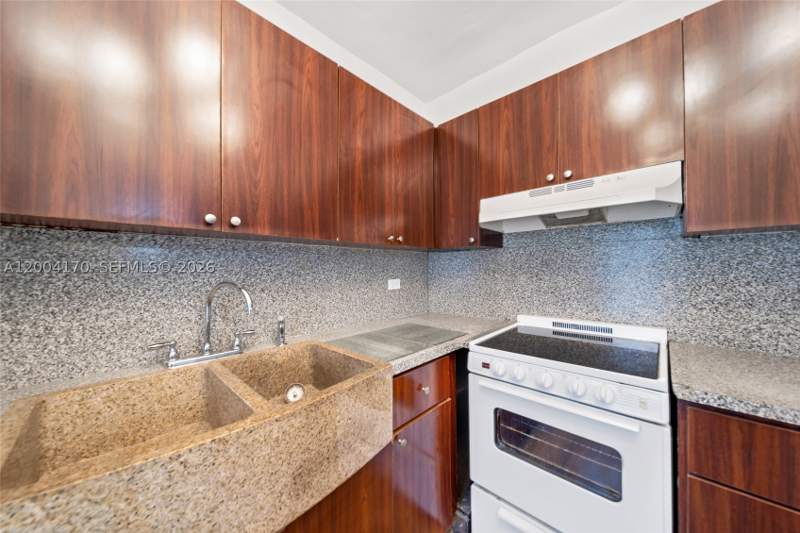 1 bedroom Condominium at 1150 Euclid Ave 110, Tower East Incorporated C, Miami Beach — photo 3