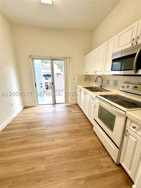 1947 SE 23rd Rd, Homestead FL - photo 14 of 51